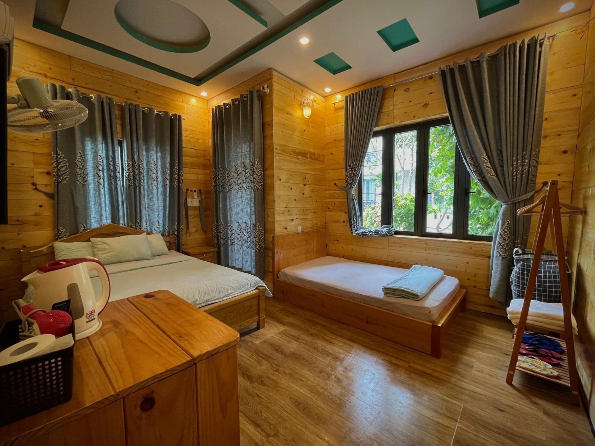 Little Home Homestay Chi Khu Co Ong Exterior photo